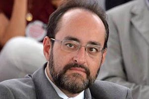 Gustavo Santana