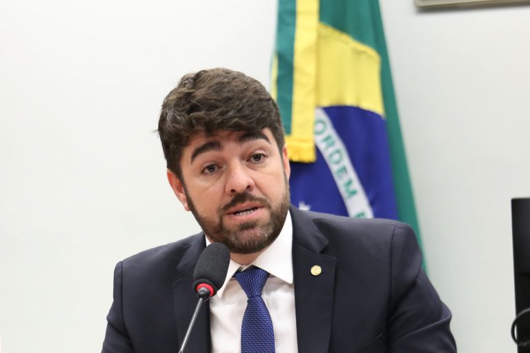 deputado Zé Vitor