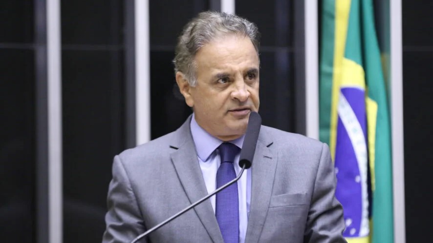 Aécio Neves