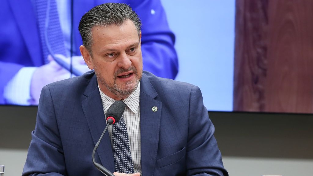Carlos Fávaro