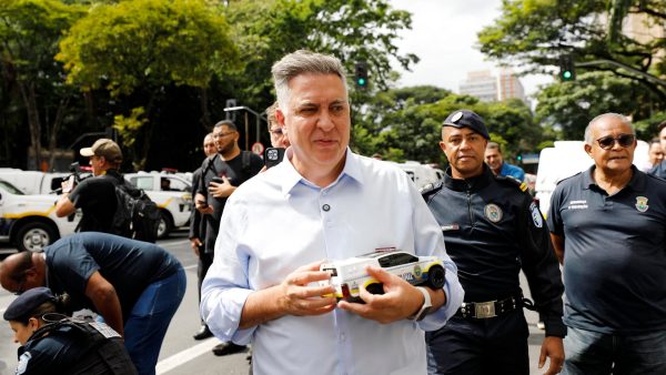 Alvaro Damião
