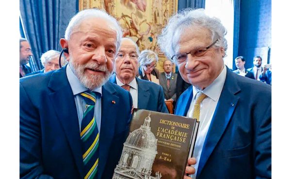 Lula na Academia Francesa de Letras
