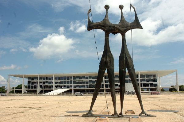 praça dos três poderes ebc