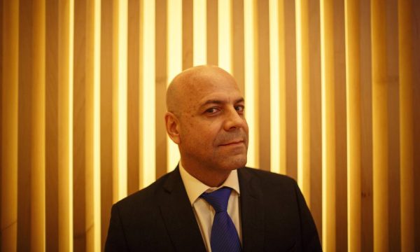 professor Luiz Roberto Guimarães Guilherme