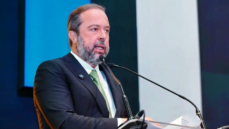 Alexandre Silveira