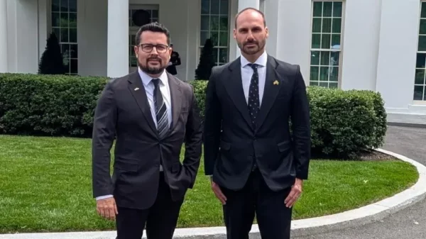 eduardo bolsonaro paulo figueiredo carta.png