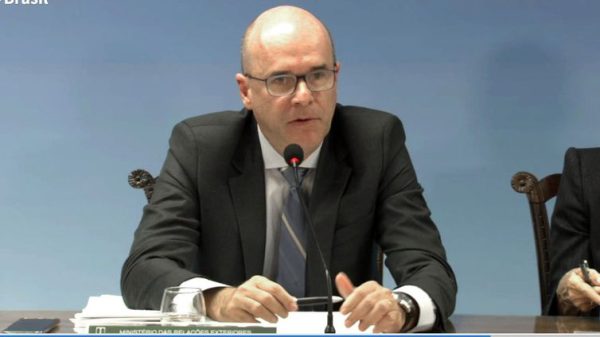 embaixador Philip Gough