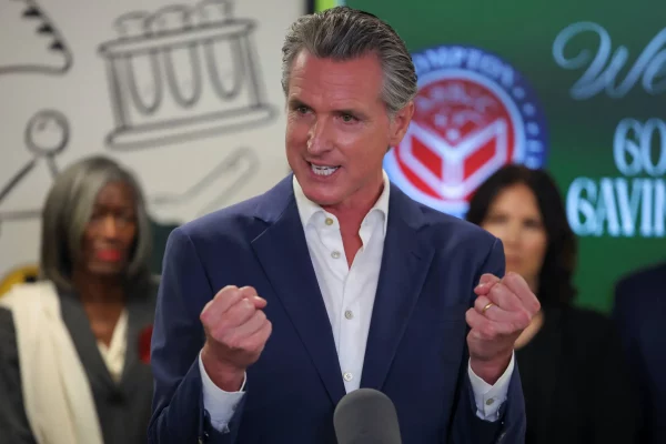 governador da Califórnia, Gavin Newson