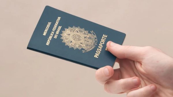 Passaporte brasileiro sobe no ranking