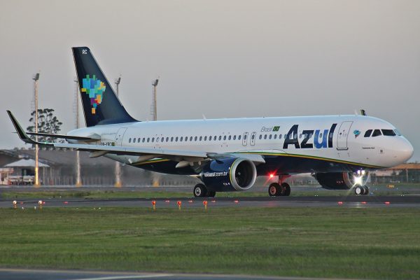 A320neo Azul (31739584755)