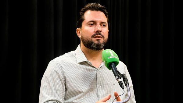 Luís Eduardo Falcão