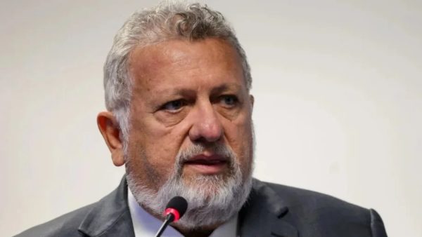 Carlos Vieira