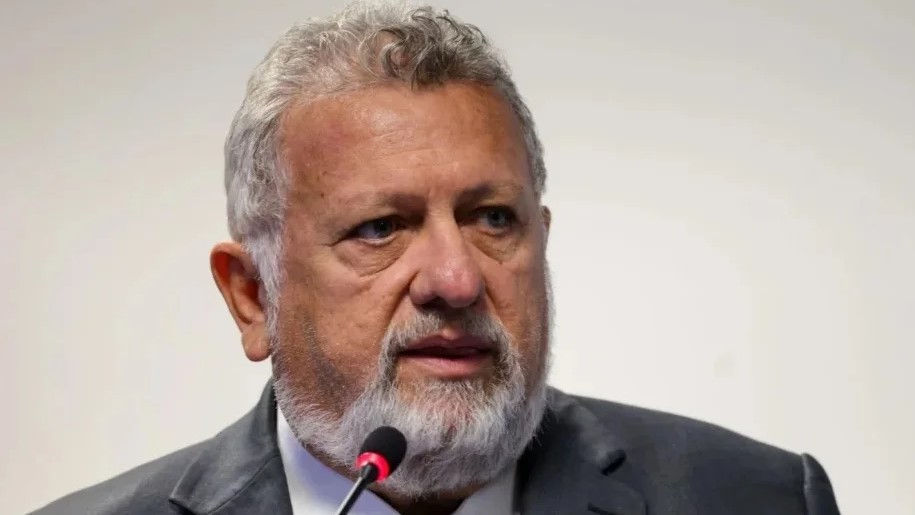 Carlos Vieira