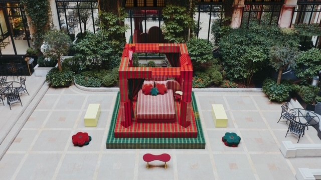 Hotel Plaza Athenée anuncia a instalação Day Bed
