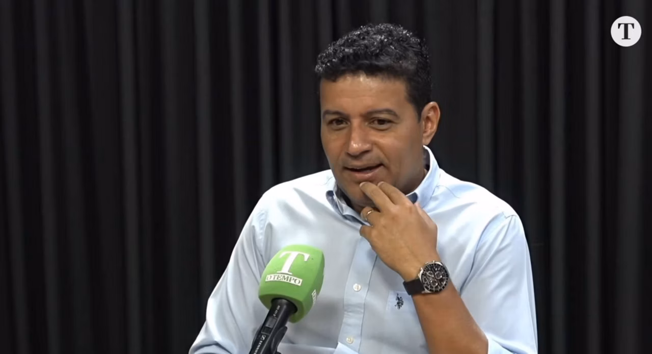 política política cafe com politica 1739458584