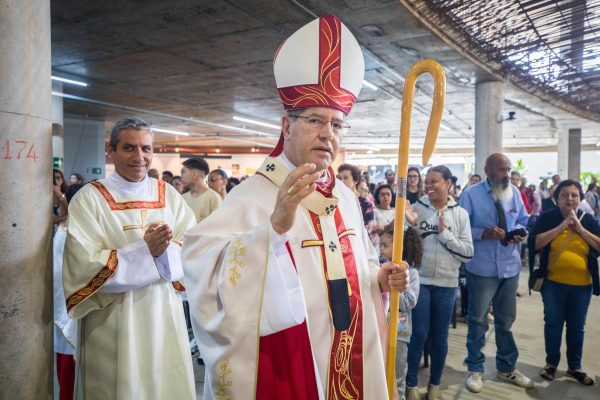 Nathália Farnetti ArquidioceseBH imprensa