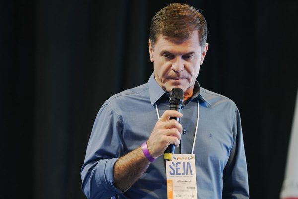 54891308322 b658967cdb c