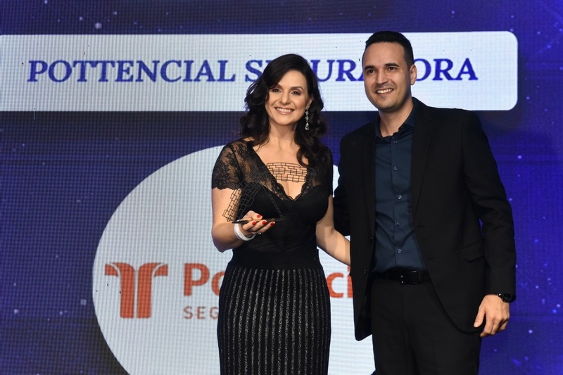 Priscila Barony e Felipe Portugal,