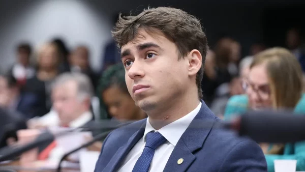 Nikolas Ferreira (foto: Kayo Magalhães/Câmara dos Deputados),