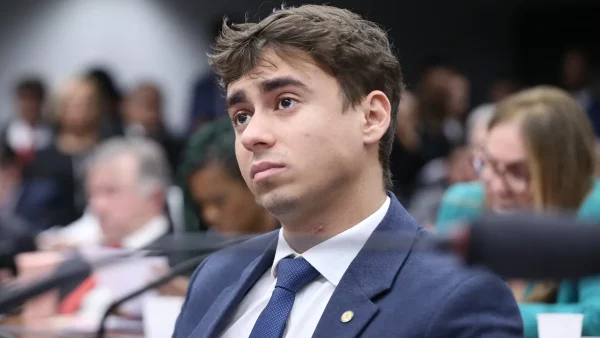 Nikolas Ferreira (foto: Kayo Magalhães/Câmara dos Deputados),