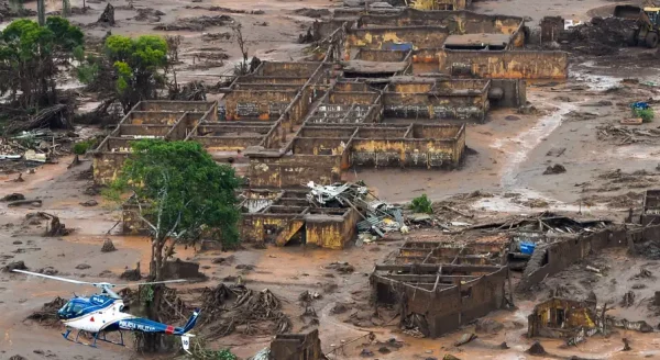 tragedia em mariana 0711150245 1.jpg