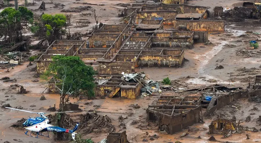 tragedia em mariana 0711150245 1.jpg