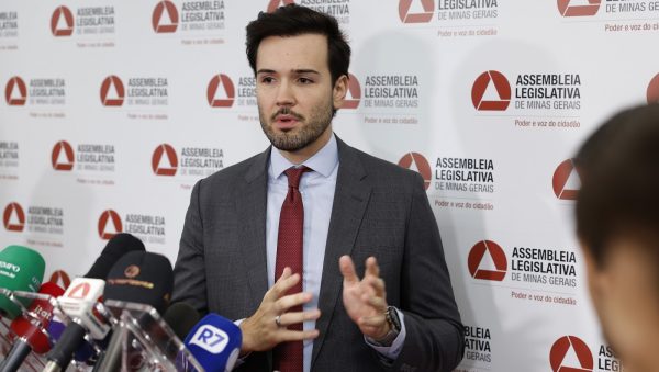 Tadeu Leite (foto: Alexandre Netto/ ALMG)