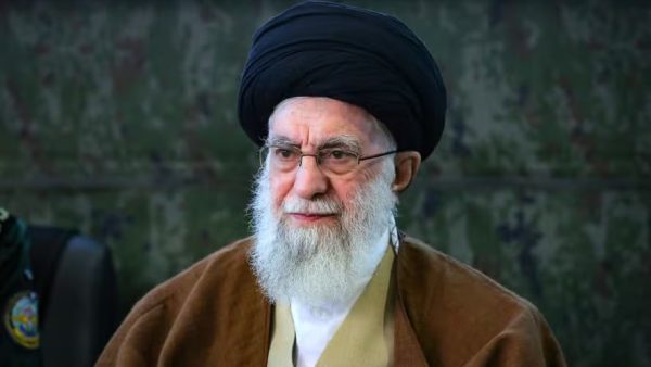 Ali Khamenei (foto Wikimedia Commons)