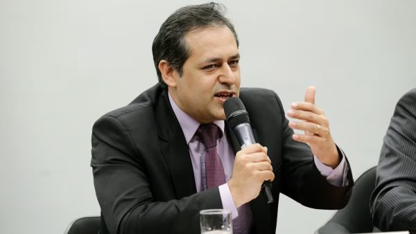 Kleber Cabral (foto: Michel Jesus/Agência Câmara)