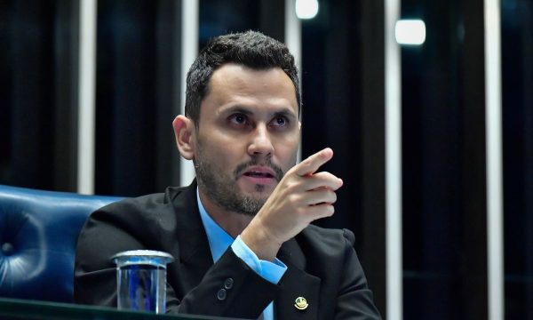 Cleitinho Azevedo (foto Waldemir Barreto/Agência Senado)