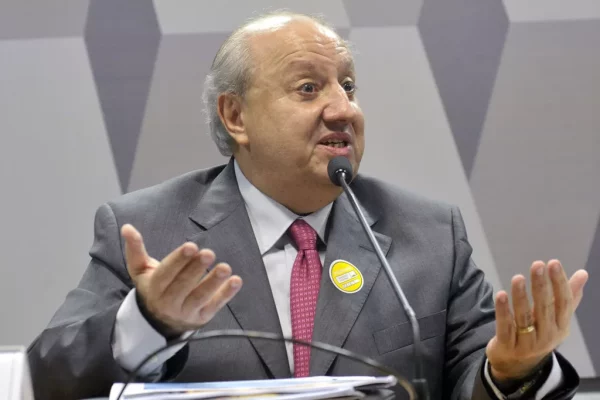 Fernando Coura (foto Geraldo Magela, Agência Senado)