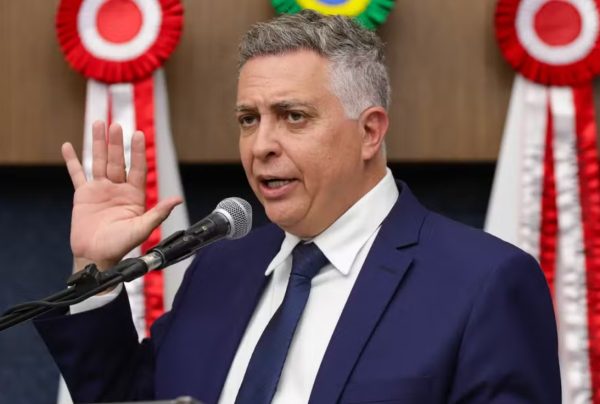 Álvaro Damião (foto Cristina Medeiros/CMBH),