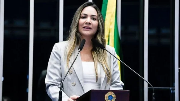 Ana Paula Lobato (foto Agência Senado)