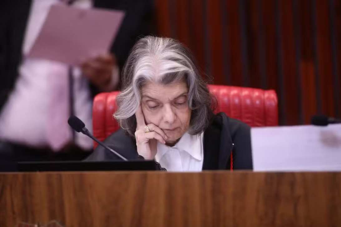 Cármen Lúcia (foto Luiz Roberto/TSE)