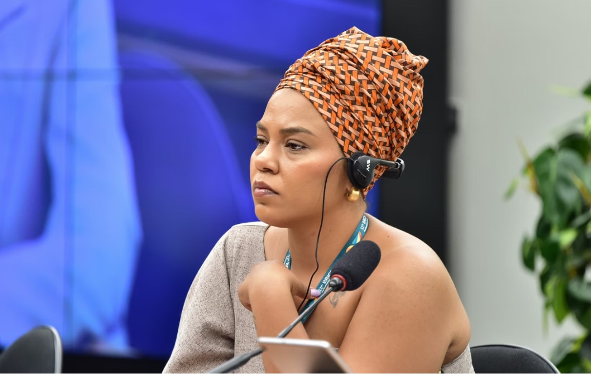 Dandara Tonantzin (foto Zeca Ribeiro/Câmara dos Deputados)