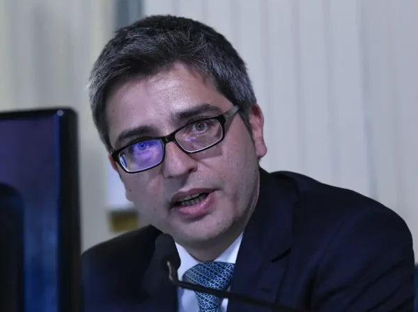 Carlos Portinho (foto Jefferson Rudy/Agência Brasil),