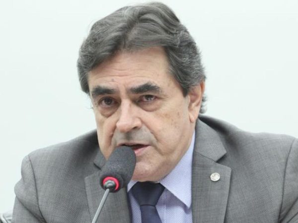 Domingos Sávio (foto: Câmara dos Deputados/Divulgação)