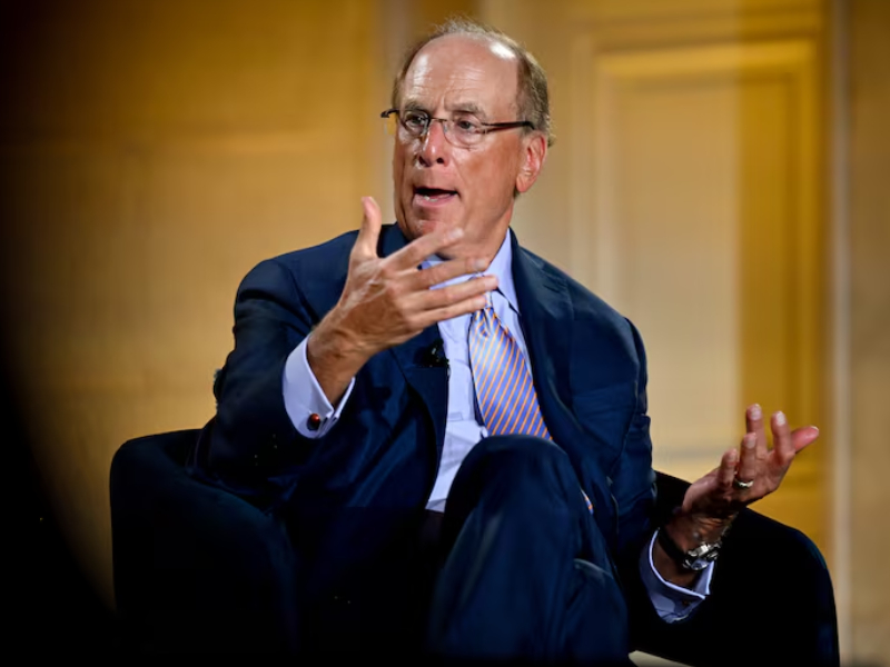 Larry Fink (foto Bloomberg/Daniel Heuer