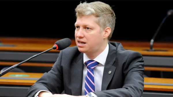 Marcel van Hattem (foto Agência Câmara dos Deputados).