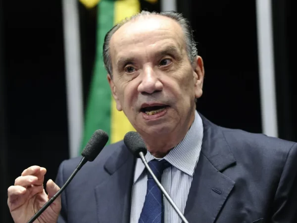 Aloysio Nunes( foto Pedro França/Agência Senado)