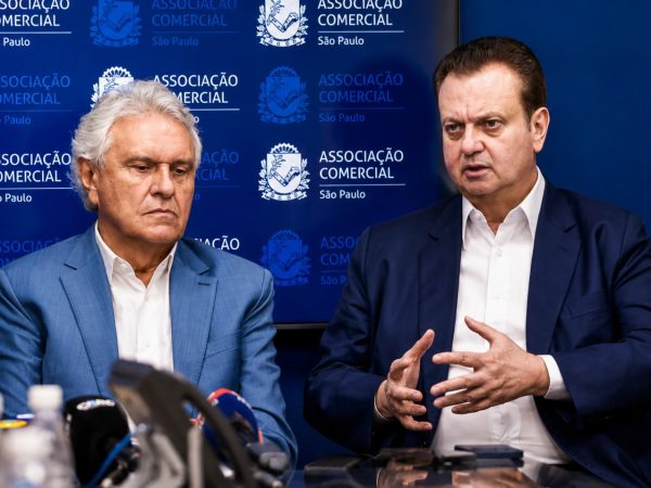 Caiado e Kassab (Foto: Mauricio Tonetto/Governo do RS)