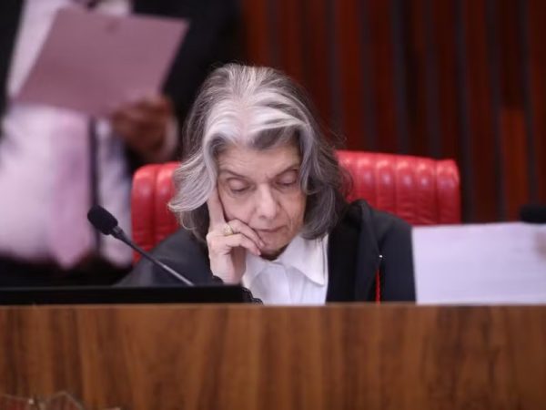 Cármen Lúcia (foto: Luiz Roberto/TSE)