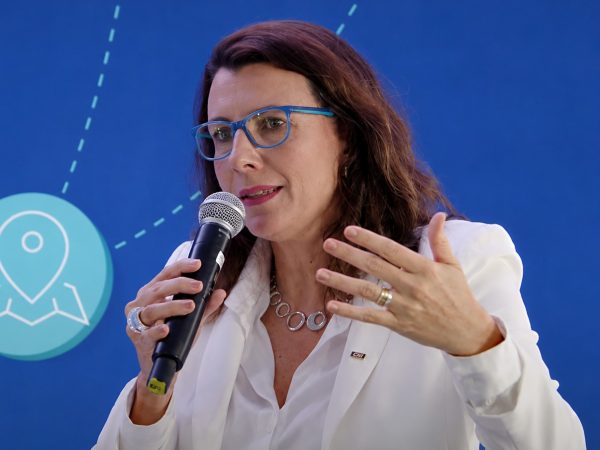 Fernanda Rezende (foto: Reprodução/ Tecnologística)