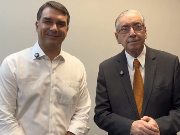 Flávio Bolsdonaro e Eduardo Cunha (Foto: Reprodução/ Instagram)