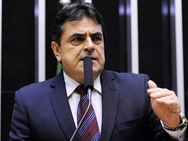 Domingos Sávio (foto: Câmara dos Deputados)