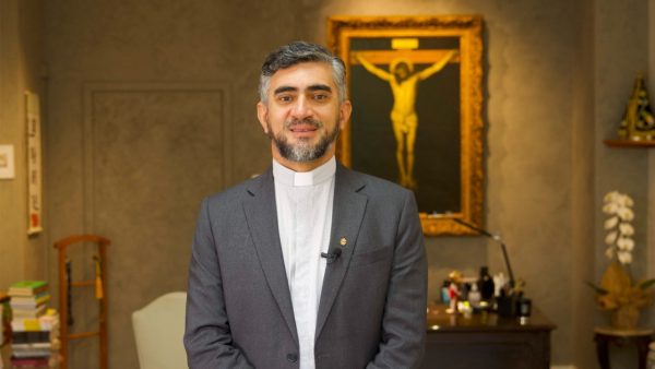 Padre Pedroso (foto: Vatican News/Reprodução)