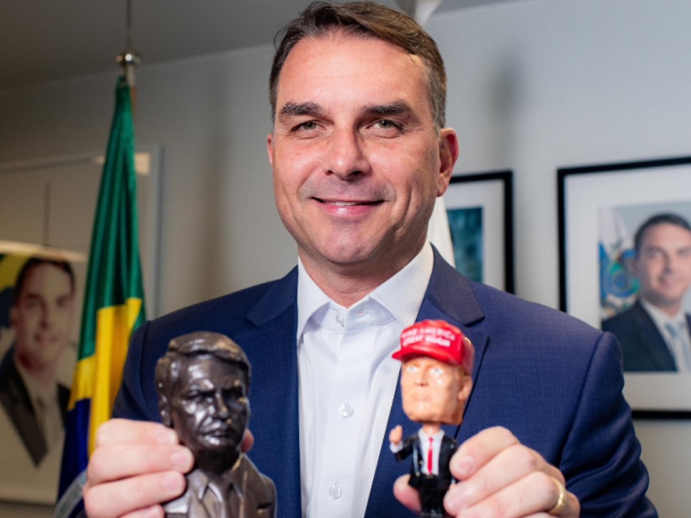 Flávio Bolsonaro (foto: Reprodução/Redes Sociais)