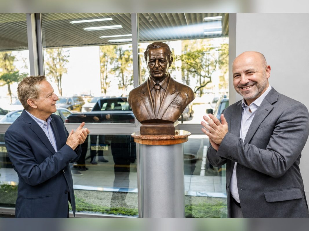Vittorio Medioli Homenagem (Foto: Stellantis/Divulgação)