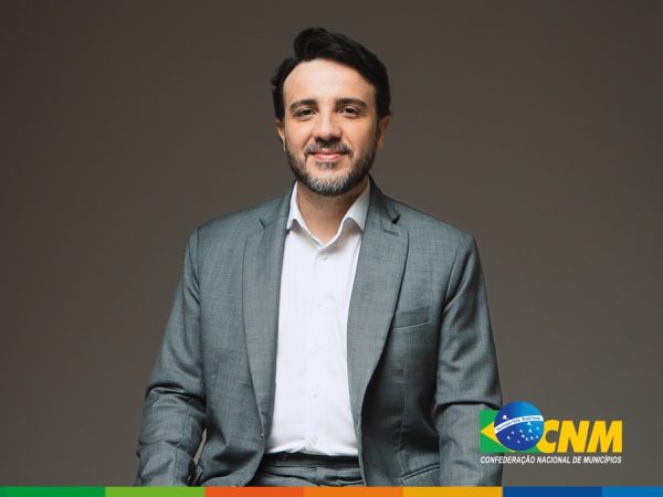 Renan Santos (foto: Confederação Nacional de Municípios)