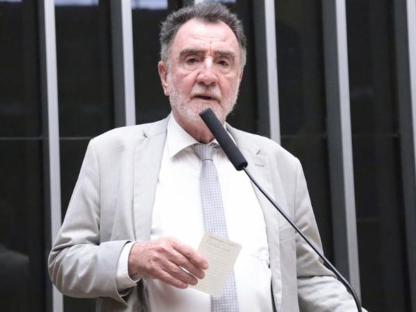 Patrus Ananias (foto: Thiago Cristino/Câmara dos Deputados)
